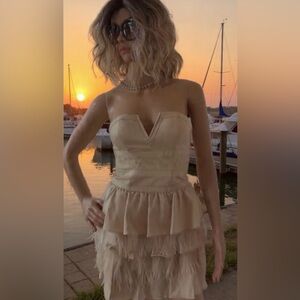 BEBE Beige Gorgeous Strapless Feather Dress 
Sz XXS, could fit XS back zipper.